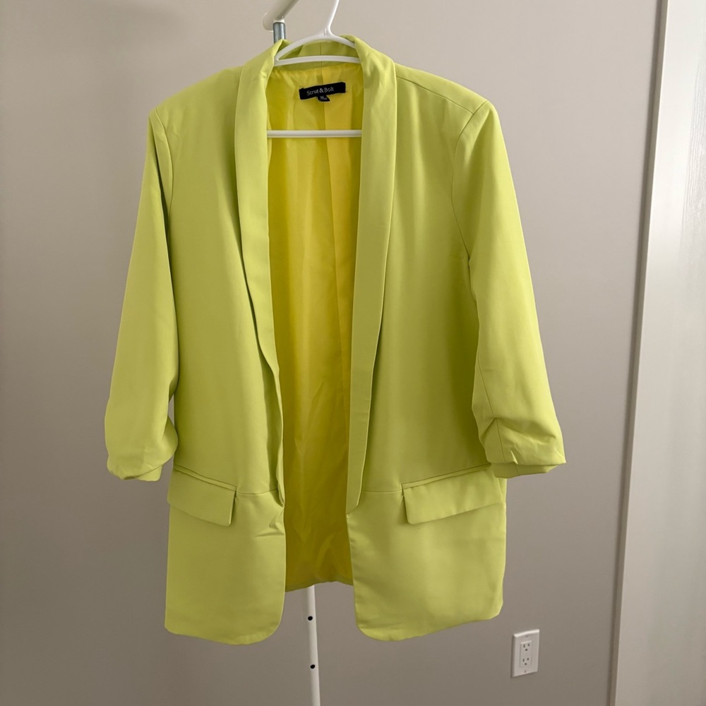 Brand New Medium Blazer